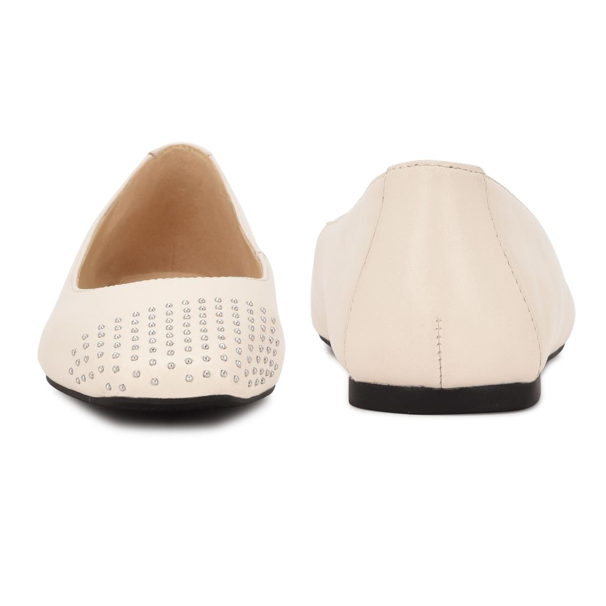 Nine West Aloha Studded Square-Puntera Creme | 8534EWRMI